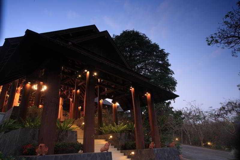 Suanthip Vana Resort Chiang Rai Exterior photo