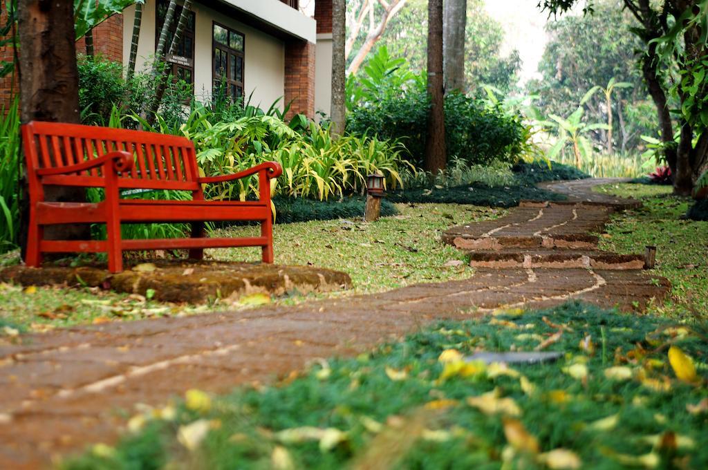 Suanthip Vana Resort Chiang Rai Exterior photo