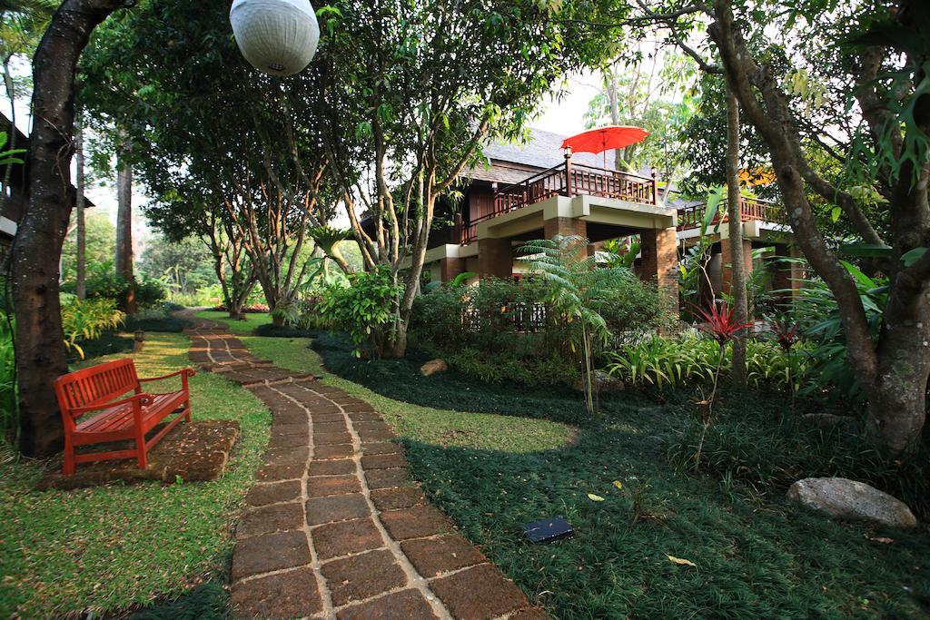 Suanthip Vana Resort Chiang Rai Exterior photo